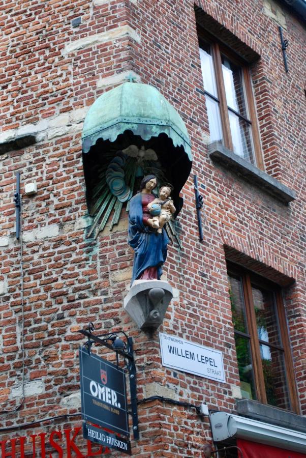 Historical Miniature House In The Heart Of Antwerp Lägenhet Exteriör bild